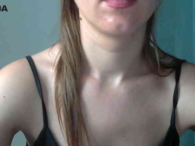 Lolakisss webcam