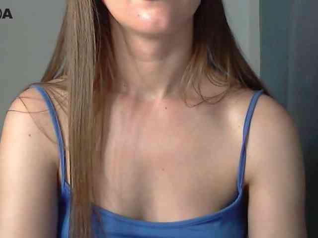 Lolakisss webcam