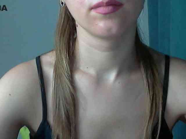 Lolakisss webcam