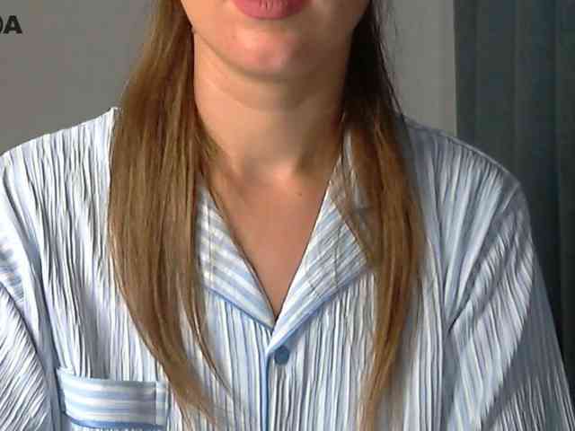 Lolakisss webcam