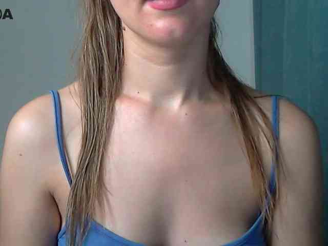 Lolakisss webcam