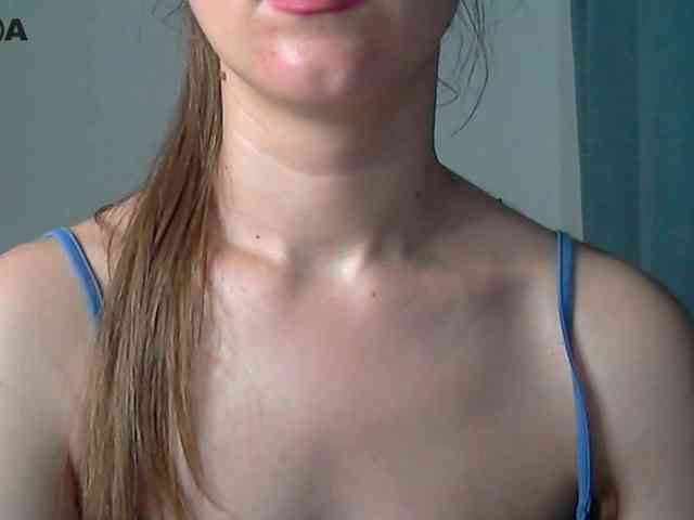 Lolakisss webcam