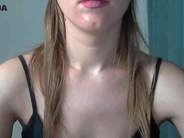 Lolakisss webcam