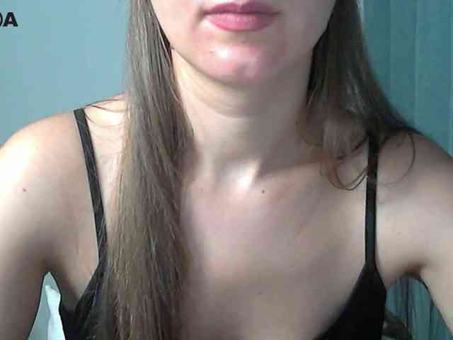 Lolakisss webcam