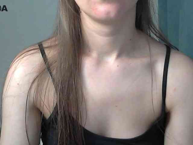 Lolakisss webcam