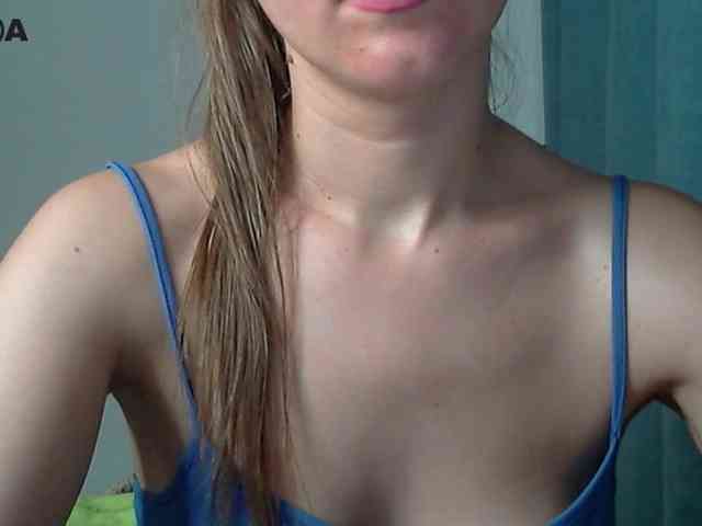 Lolakisss webcam
