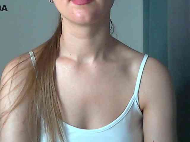 Lolakisss webcam