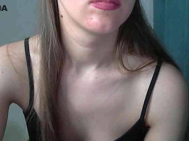 Lolakisss webcam