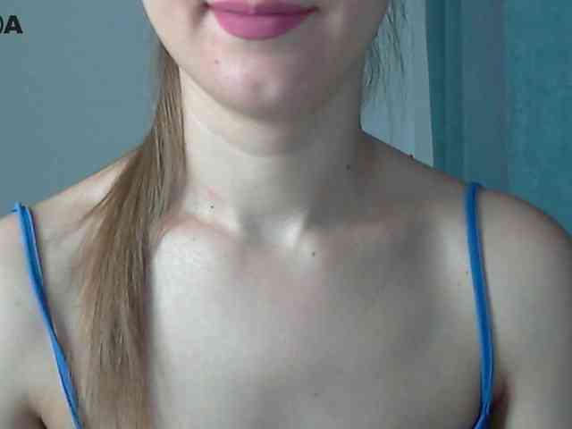 Lolakisss webcam