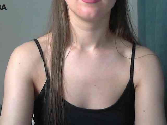 Lolakisss webcam