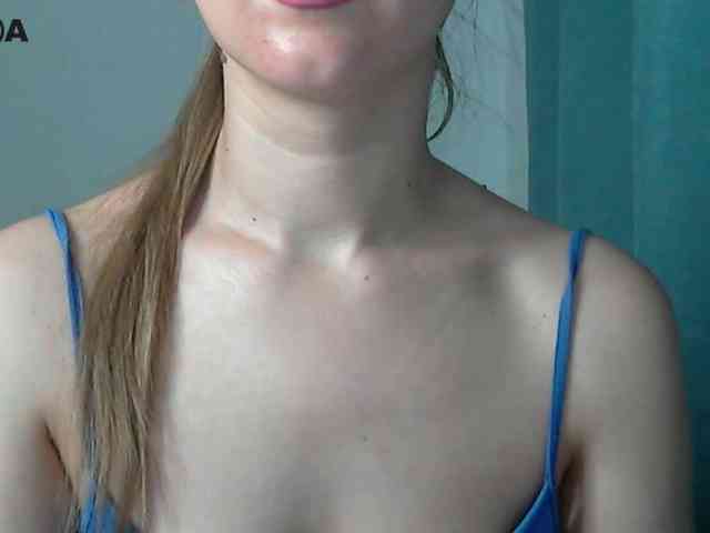 Lolakisss webcam