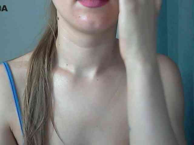 Lolakisss webcam