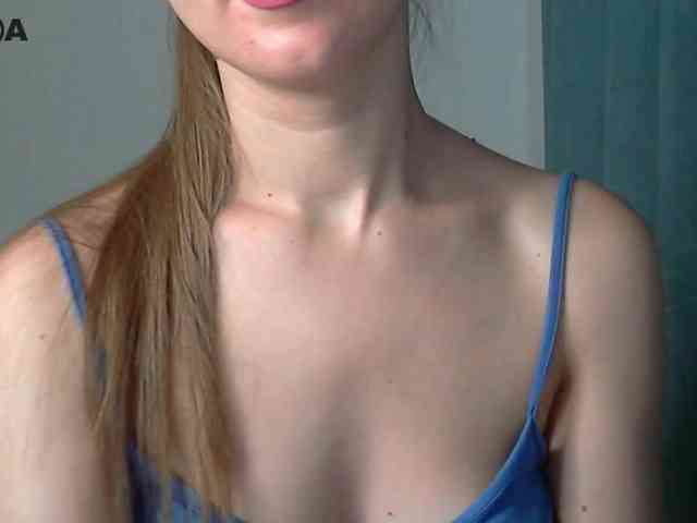 Lolakisss webcam