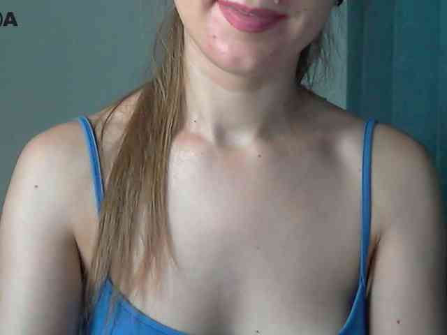 Lolakisss webcam