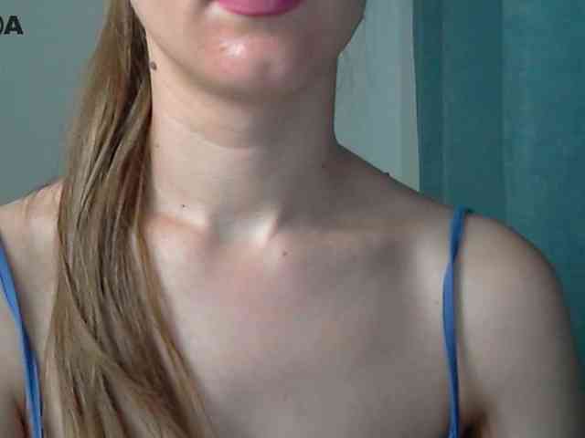 Lolakisss webcam