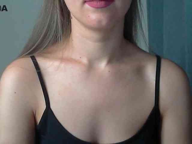 Lolakisss webcam