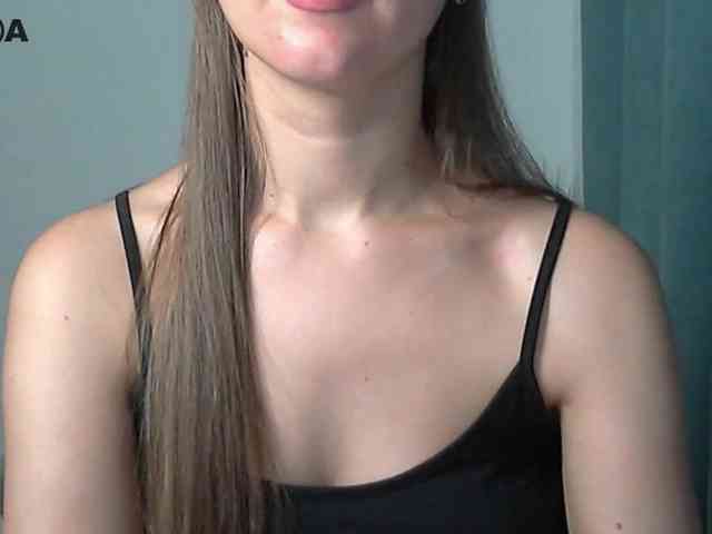 Lolakisss webcam