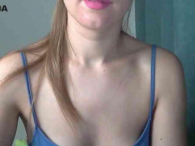 Lolakisss webcam