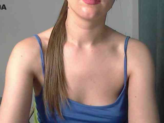 Lolakisss webcam