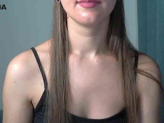 Lolakisss webcam