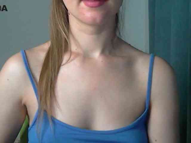 Lolakisss webcam