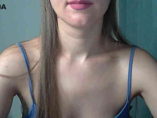 Lolakisss webcam