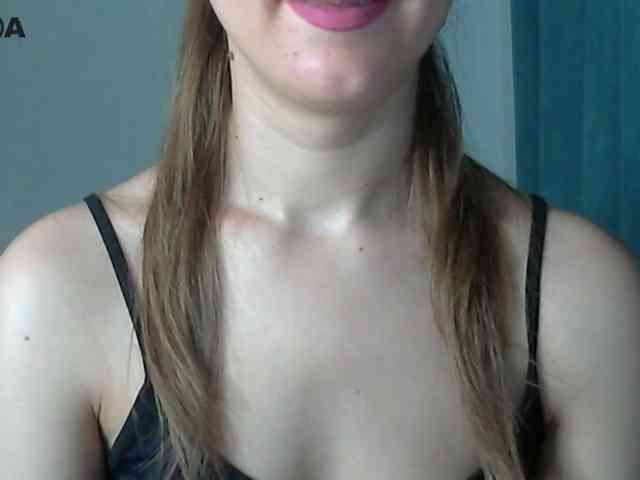 Lolakisss webcam