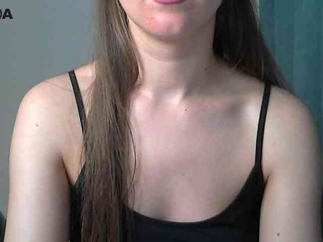 Lolakisss webcam