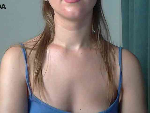 Lolakisss webcam