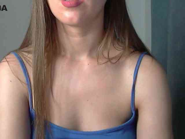 Lolakisss webcam