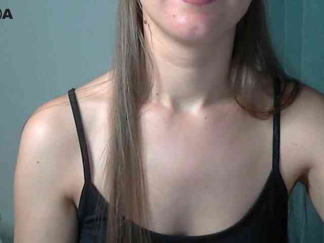 Lolakisss webcam