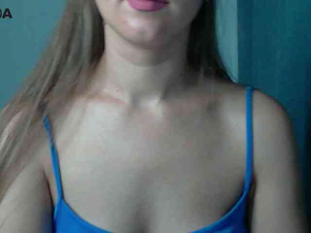 Lolakisss webcam