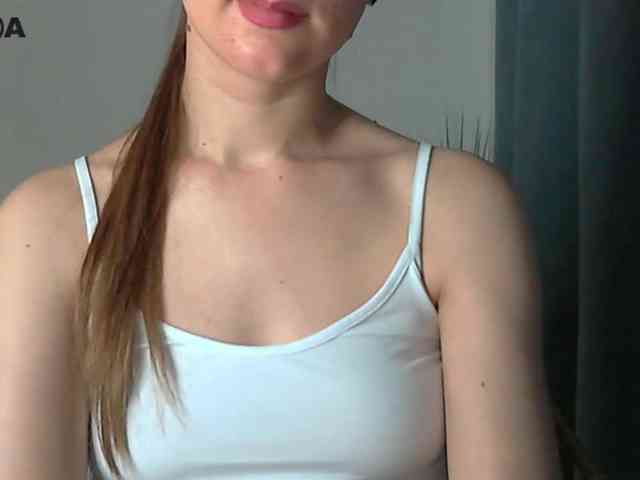 Lolakisss webcam