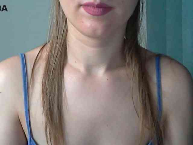 Lolakisss webcam