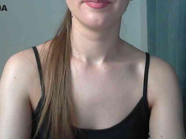Lolakisss webcam