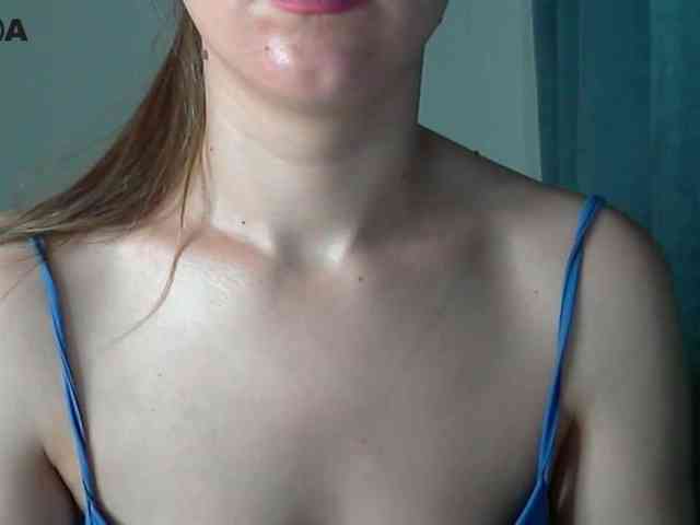 Lolakisss webcam