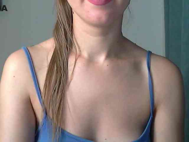 Lolakisss webcam