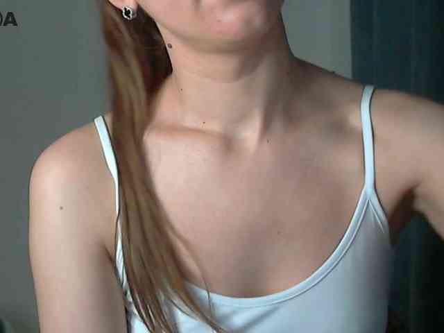Lolakisss webcam
