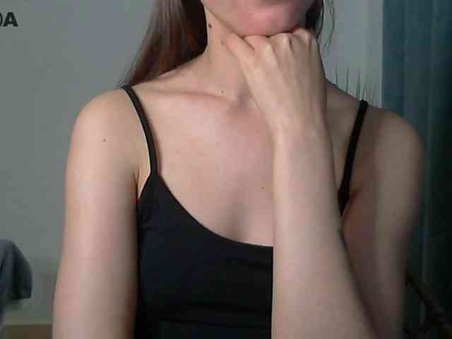 Lolakisss webcam