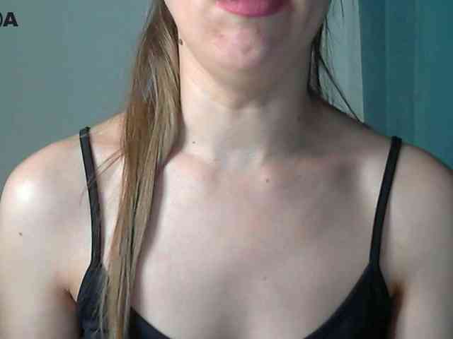 Lolakisss webcam