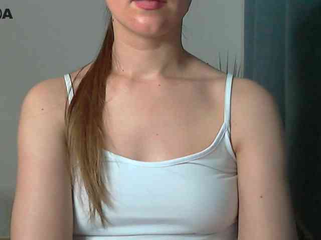 Lolakisss webcam