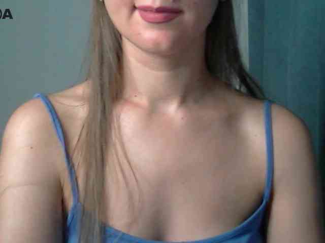Lolakisss webcam