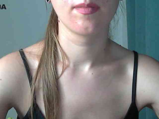 Lolakisss webcam
