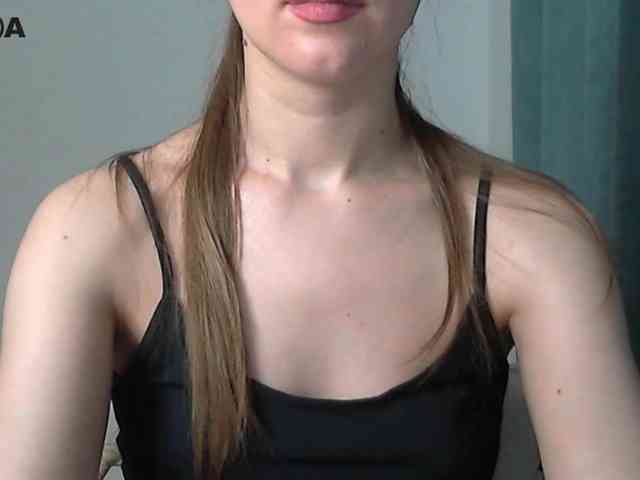 Lolakisss webcam