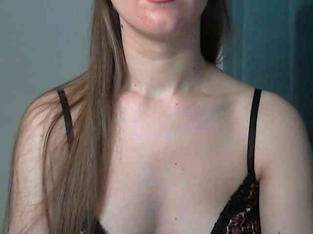 Lolakisss webcam