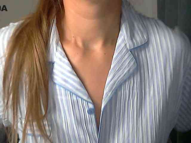 Lolakisss webcam