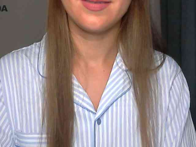 Lolakisss webcam