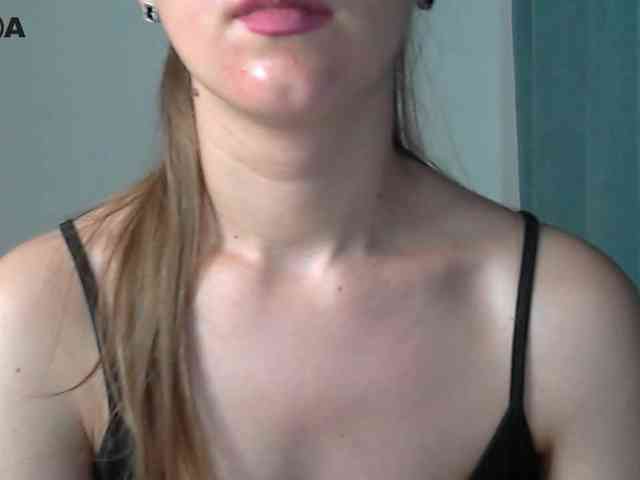 Lolakisss webcam