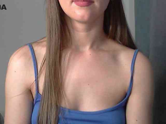 Lolakisss webcam