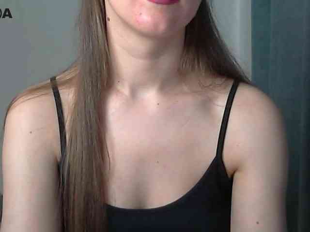Lolakisss webcam